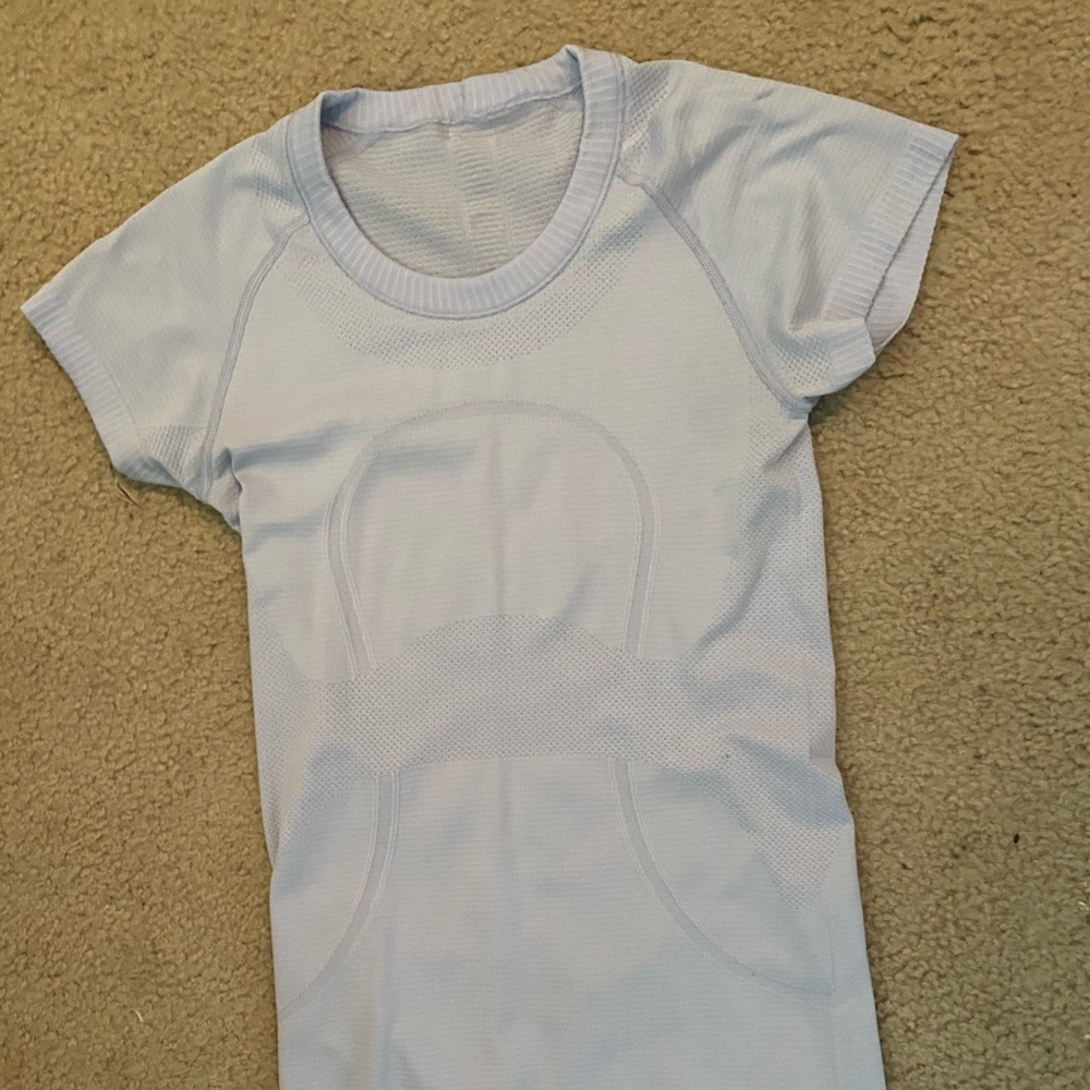 Light purple swiftly tech short sleeve lulu lemon